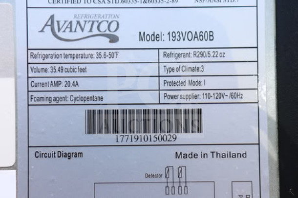 Avantco VOA-60-B 59" Black Open Air Merchandiser label, Model 193VOA60B, Serial No. 1771910150029, shows specs and barcode.