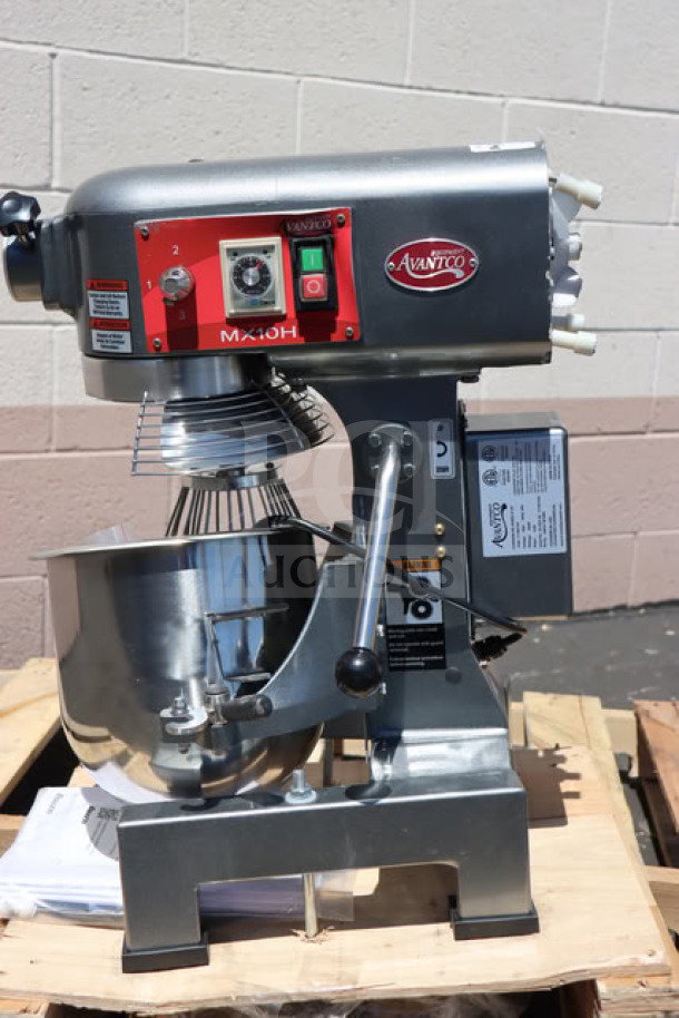 Brand new, scratch-n-dent Avantco MX10H 10 Qt. planetary stand mixer with guard and standard accessories, 120V, 3/4 hp.