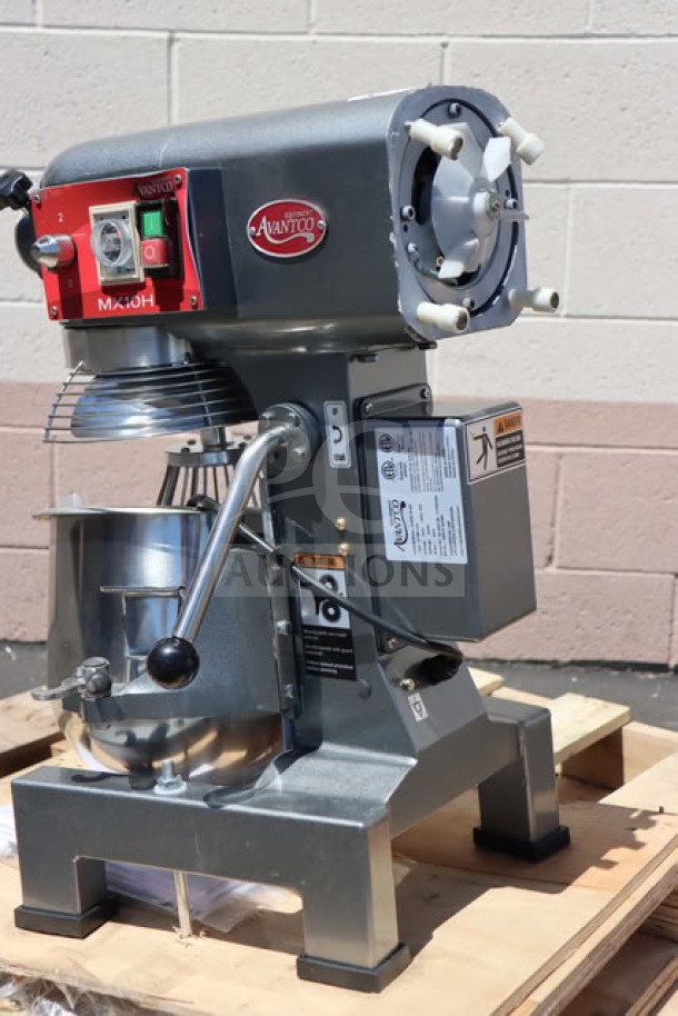 Avantco MX10H 10 Qt. Planetary Stand Mixer, scratch-n-dent, 3/4 hp, 120V, with guard and accessories, serial 52 0221 25.