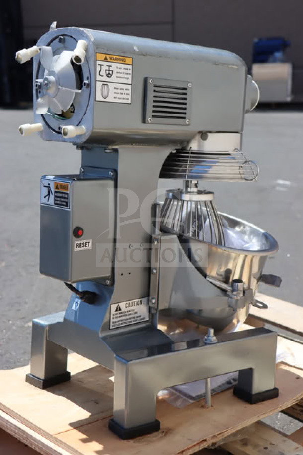 Brand new Avantco MX10H 10 Qt. Planetary Stand Mixer with guard, stainless steel bowl, and accessories. Model 177MX10H.