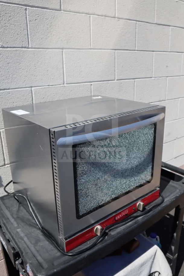 Brand new Avantco CO-28M convection oven, scratch-n-dent condition, 2.3 cu. ft., 208/240V, 2100/2800W, serial: CO28MC25110127.