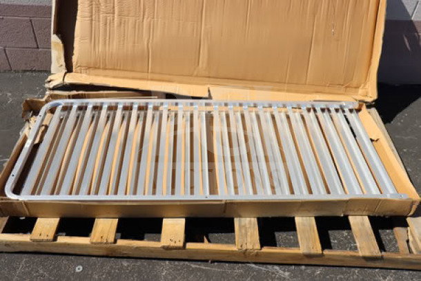 Brand new Steelton 20 Pan End Load Bun/Sheet Pan Rack unassembled; Model 109RACKECON. Box damaged, may be missing parts.