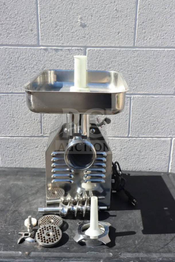 Avantco MG22R #22 Meat Grinder with reverse function, 1 1/2 hp, stainless steel, includes attachments, Model MG22R, Serial No. 35 082824.