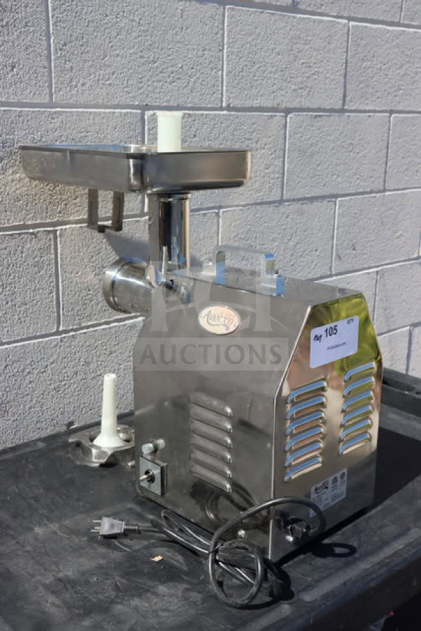 Avantco MG22R #22 Meat Grinder with Reverse Function, 110V, 1.5 hp, stainless steel, serial 35 082824, excellent condition.