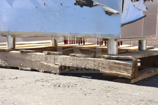 Brand new Regency 21"x30" underbar ice bin, model 600IB2130C0, with cold plate, minor scratches, on wooden pallet.