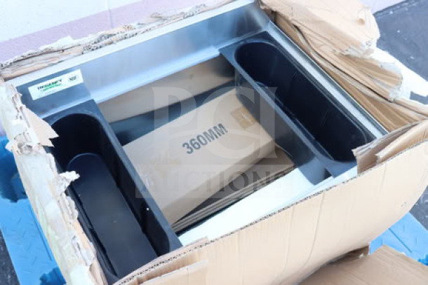 Regency 6001B1824 stainless steel underbar ice bin with bottle holders, brand new, original packaging damaged.