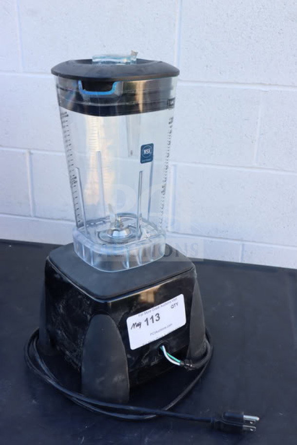 BRAND NEW Waring MX1050XTS commercial blender, 3 1/2 hp, 64 oz. stainless steel container, electronic keypad, minor exterior scratches.