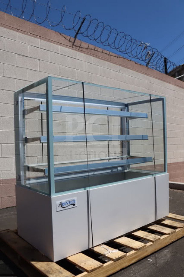 Brand new Avantco BCFD-60 bakery display case with LED lighting; front glass broken; 59 1/8" white, 115V, 0.24 Amp.