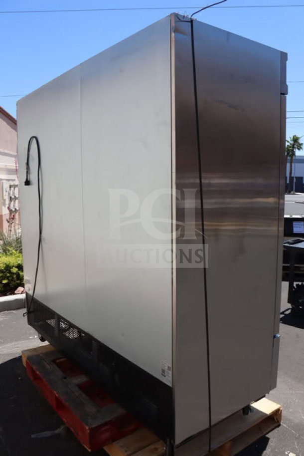 Brand new Avantco SS-3F-HC reach-in freezer, stainless steel, 81 5/16", scratch-n-dent, 115V, 12.5A, 1,440W.