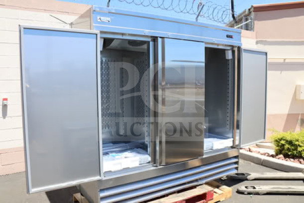 BRAND NEW Avantco SS-3F-HC stainless steel reach-in freezer, 81 5/16", solid doors open, 115V, scratch-n-dent condition.