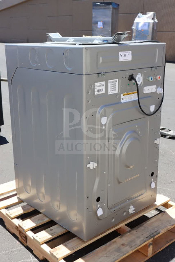 Brand new Crossover 3.5 cu. ft. front load washer, model WHLFP817C2OPL. Scratch-n-dent condition, seen on a pallet. Tags visible.