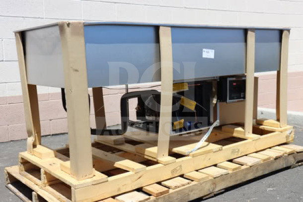 Hatco CWBP-5 five pan drop-in refrigerated cold food well on pallet. New with minor dents, 120V, serial number 6348312529.