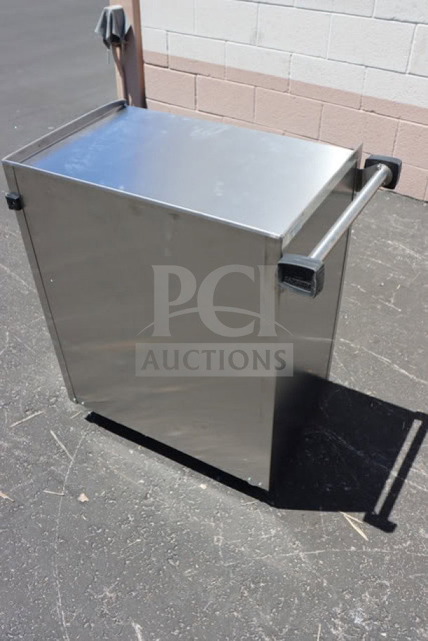 Lakeside 615 stainless steel utility cart with enclosed base, 4 shelves, 16.5"x27.75"x32.75", minor scratches, no packaging.