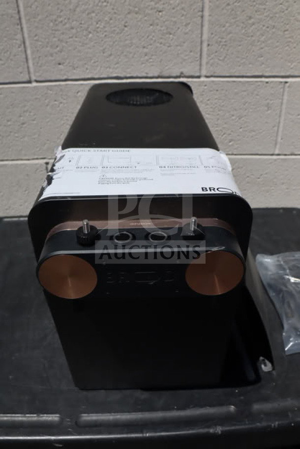 BRAND NEW Scratch-N-Dent Fetco DRNX BROOD DUO Dual Tap Nitro Dispenser, Model PBR-DUO SLM, 120V, visible quick start guide.