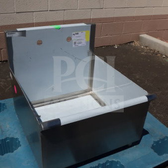 Brand new Regency 600S12424SB 24" utility sink, one compartment, 24"x24"x13" bowl, stainless steel, scratch-n-dent condition.