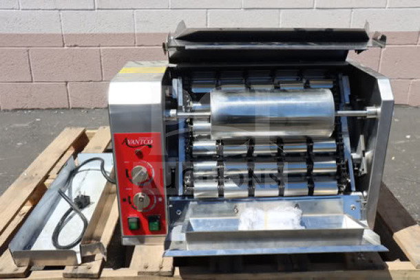 Brand new Avantco BT18H vertical contact conveyor bun toaster, 208/240V, 2800-3200W, serial number 1001325184BT18H, on pallet.