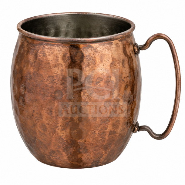 BRAND NEW Acopa Alchemy 16 oz. hammered dark antique copper Moscow Mule mug, featuring a rustic finish and sturdy handle.