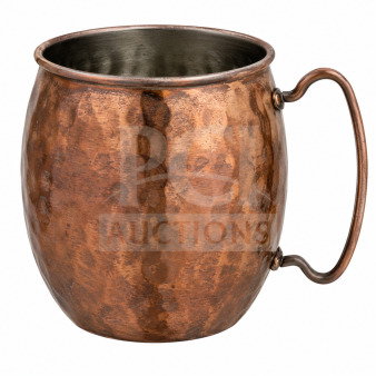 BRAND NEW Acopa Alchemy 16 oz. hammered dark antique copper Moscow Mule mug, featuring a rustic finish and sturdy handle.