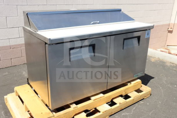 Brand new True TSSU-60-16-HC sandwich prep table, 2-door, stainless steel, 60 3/8", tested, refrigerating, on pallet.