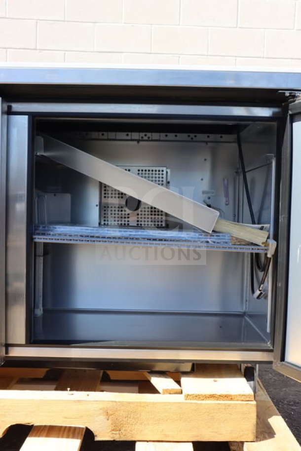 Brand new True TSSU-60-16-HC refrigerated prep table, 2-door, scratch-n-dent, tested, 115V, 6.5A, serial 11235146.