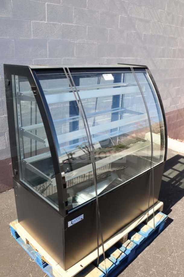 Avantco BCTD-48 curved glass dry bakery display case, 48", black, 3 shelves, LED lighting, brand new scratch-n-dent condition.