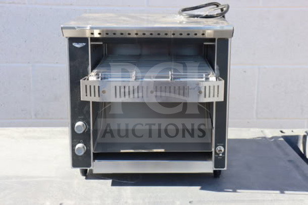 BRAND NEW Vollrath CT2BH-120400 JT1BH conveyor toaster, 2 1/2" opening, 120V, 1600W, stainless finish, serial P364-01943675-16.