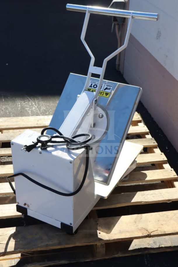 Estella DPC1620T 16"x20" clamshell tortilla press, dual-heat, 240V, 3600W, new out-of-box, S/N 348DPC1620T052300214.
