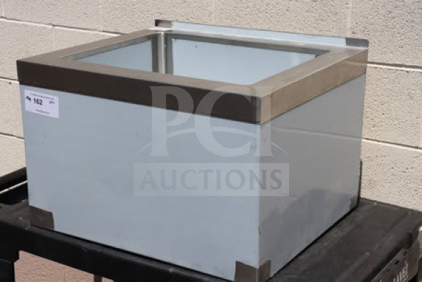 Brand new Steelton 522MS162012 floor mop sink, 18 gauge 304 stainless steel, 25", 20"x16"x12" bowl, minor dents.