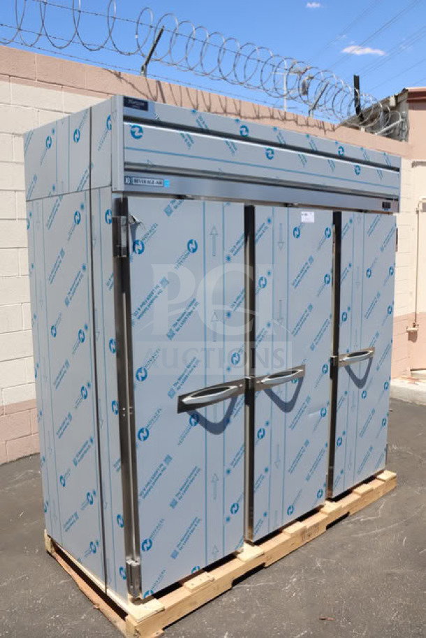 BRAND NEW Beverage-Air HFPS3HC-1S Horizon Series 3-door reach-in freezer, minor dents, includes 9 wire shelves and casters.