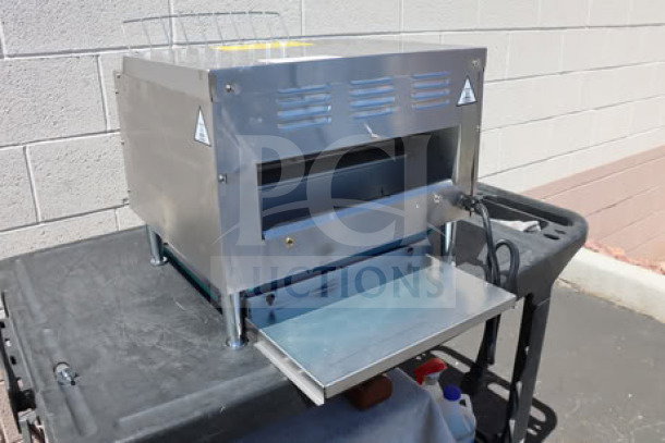 Brand new Avantco T3600B commercial conveyor toaster with 3" opening, 3600W, 208V, handles 1200 slices/hour. Serial 5104925184T3600B.