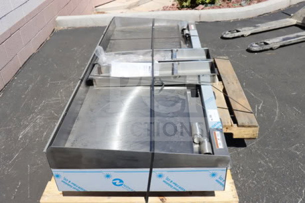 Brand new Vulcan MSA-72-102 72" countertop liquid propane griddle, scratch-n-dent, 162,000 BTU, with thermostatic controls.