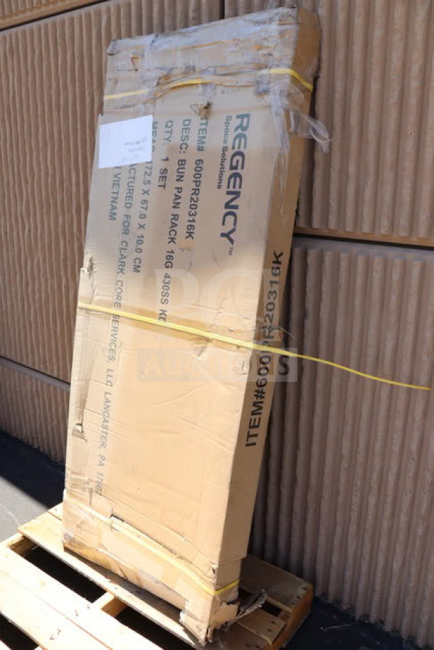 BRAND NEW SCRATCH-N-DENT Regency 600PR20316K 20 Pan Stainless Steel Bun Rack, unassembled, damaged packaging, may be missing parts.