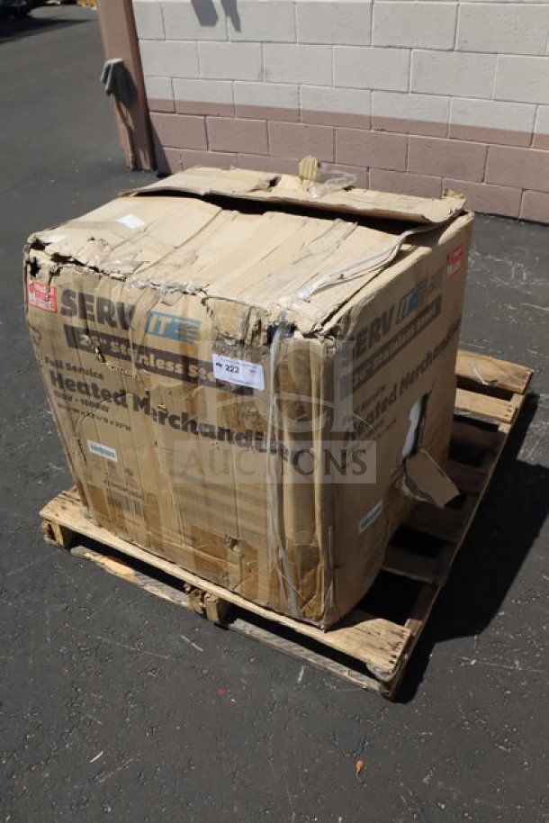 BRAND NEW SCRATCH-N-DENT! ServIt HDM-26 heated display case in damaged packaging, appears damaged in transit.