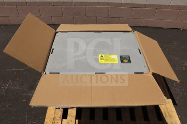 Endura 3935A03 grease trap, 70 lb, 35 GPM, 3" hub, brand new in original packaging, visible labels with product info.