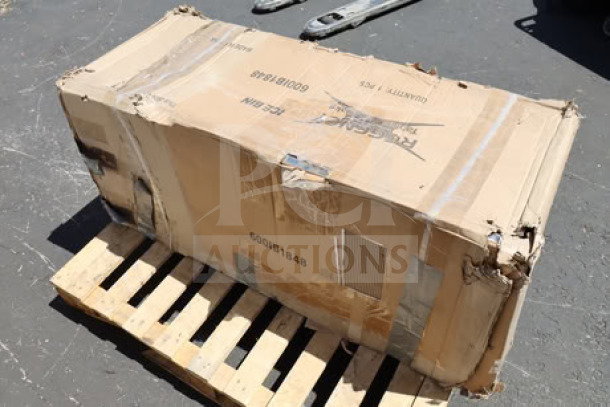 Regency 600IB1848 stainless steel underbar ice bin, brand new in box, 18"x48", 161 lb capacity, with bottle holders. Box is worn.