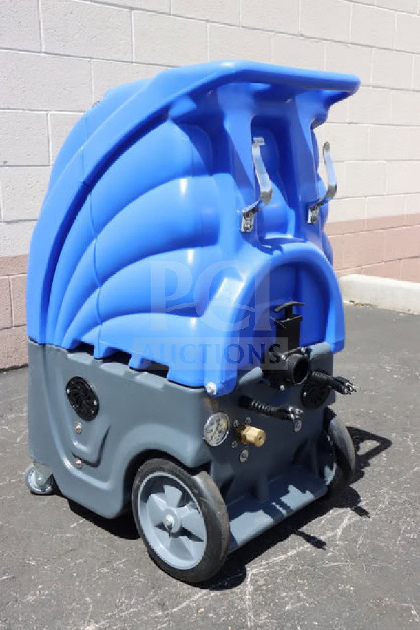 Lavex Dual 3-Stage Heated Carpet Extractor, Model 842HT123ST12, blue housing, 12-gallon, 500 PSI, without packaging.