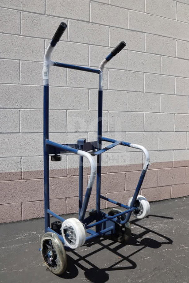 Lavex 257HT0063 steel drum hand truck, 900 lb. capacity, with 10" iron and 6" rubber wheels, un-boxed, new condition.