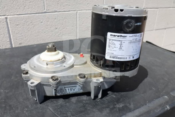 Brand new Scotsman A33220-021 gear reducer & motor. Scratch-n-dent condition. Compatible with 78 models. Serial #A23J266876.
