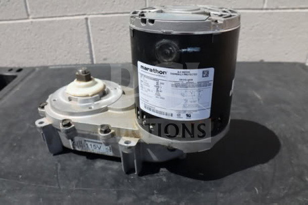 Brand new Scotsman A33220-021 gear reducer & motor, scratch-n-dent, compatible with 78 models, serial #A23J266876.