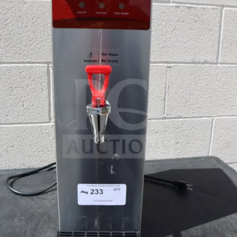 Brand new Avantco HWDA2 2 Gallon Hot Water Dispenser, 120V, 1500W, with slight scratch. Serial#: HWDA24325066.