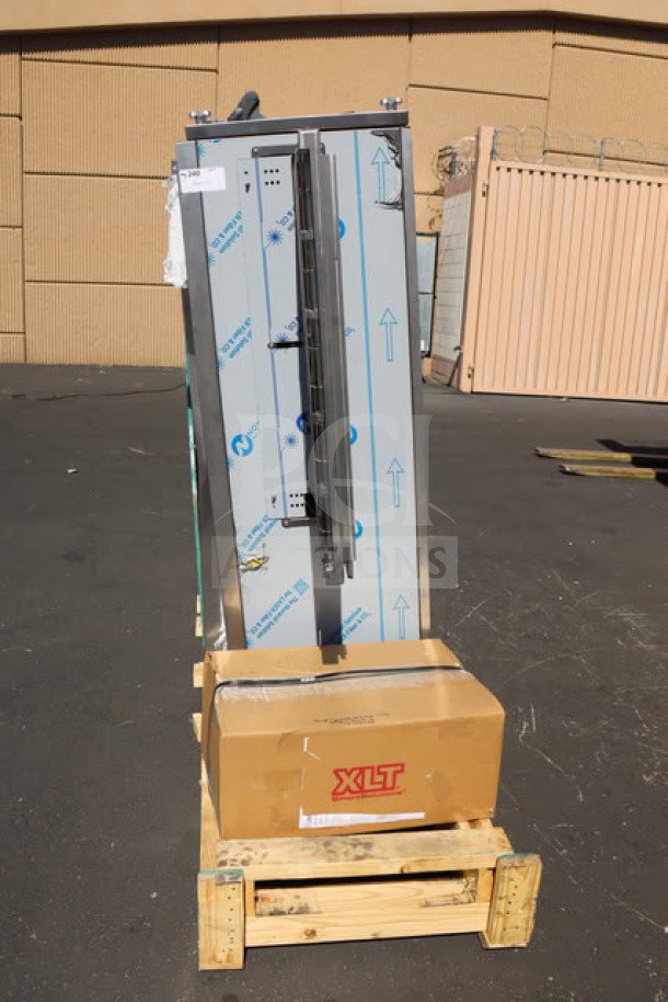 Brand new XLT 3255 H Series conveyor oven, scratch-n-dent condition. 32" conveyor, 55" chamber. Serial #: 141445-0-3-2020.