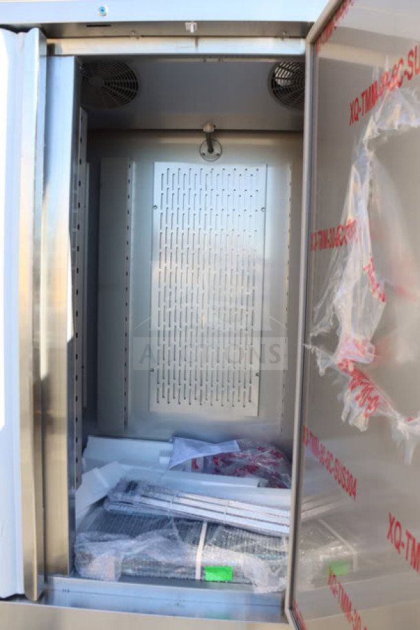 Avantco SS-3F-HC reach-in freezer, stainless steel, 81 5/16", 115V, 12.5A, 1,440W. Out of packaging, some scratches/dents.