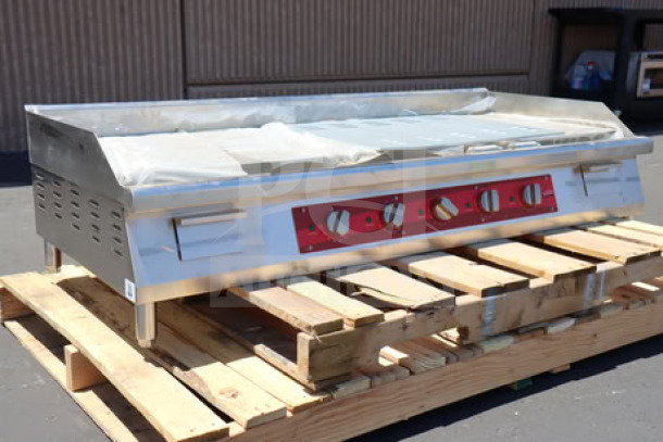 Avantco EG60E 60" Electric Countertop Griddle, brand new, scratch-n-dent, 240V, 17,500W, on wooden pallet.