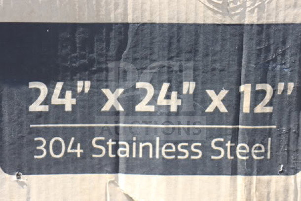 Steelton 522MS242412 floor mop sink, 29", 18 gauge, 304 stainless steel, 24"x24"x12" bowl. Packaging damaged.