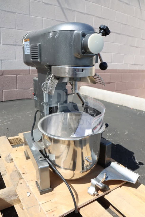 Brand new Avantco MX10H 10 Qt. Planetary Stand Mixer, 120V, 3/4 hp, with guard and standard accessories. Serial #52 0230 25.
