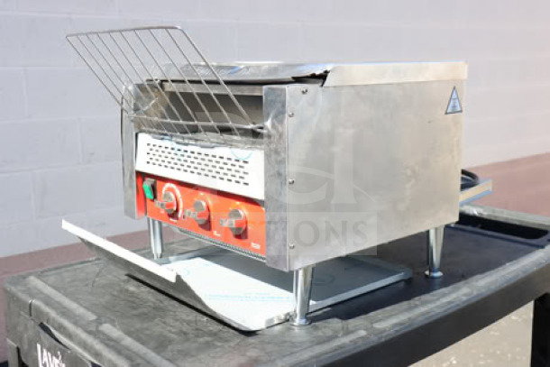 Avantco T3600B conveyor toaster, 14.5" wide, 3" opening, 3600W, 1200 slices/hr, brand new, bent prong on cord.
