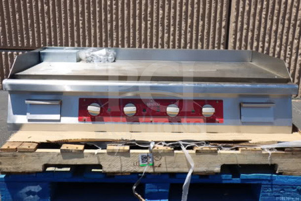 Avantco EG48N 48" electric countertop griddle, 208/240V, 10482W-14000W, stainless steel, new condition, visible control knobs.