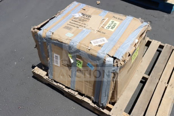 Brand new Regency 600GTNC20 grease trap, 40 lb., 20 GPM. Original packaging damaged. Non-threaded 3" connections.