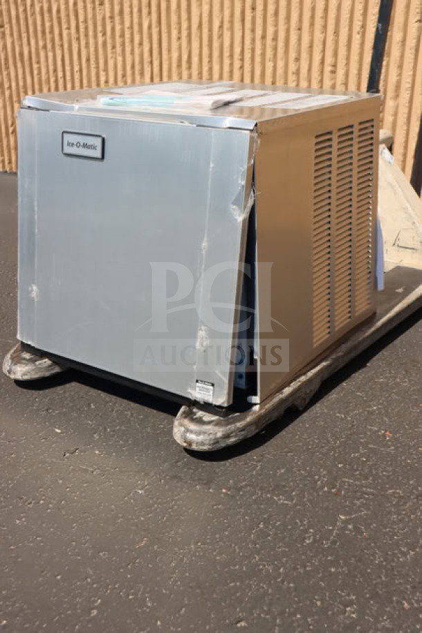 Ice-O-Matic CIM0320HA90 ice machine, brand new, scratch-n-dent, missing exterior panel hardware. 325 lb capacity, 115V.