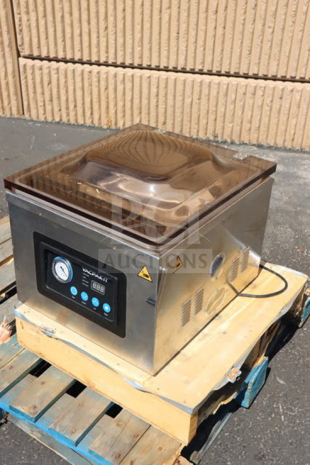 VacPak-It VMC16 chamber vacuum machine, 16" seal bar. New out of box, minor scratches/dents. 120V, 9A, oil pump.